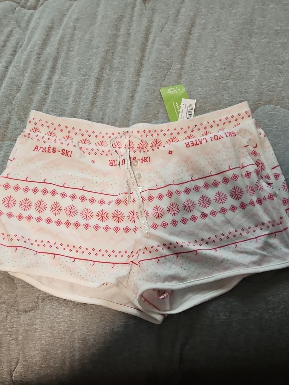 La Vie En Rose Pink & White Snowflake Lounge Shorts